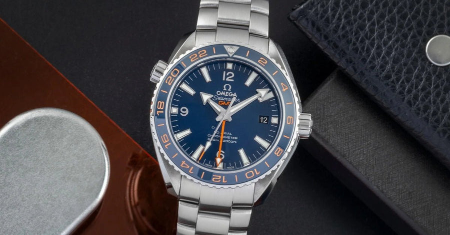 Omega Planet Ocean 600M GMT GoodPlanet 232.30.44.22.03.001 Strap Guide – Best Rubber Straps & Fit - Helvetus