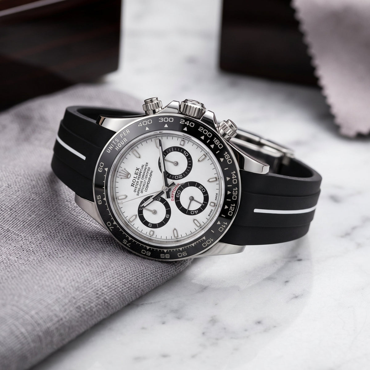 Deployant Rubber Strap - For Rolex Daytona - Black w/White Line | LuxLine® - Helvetus