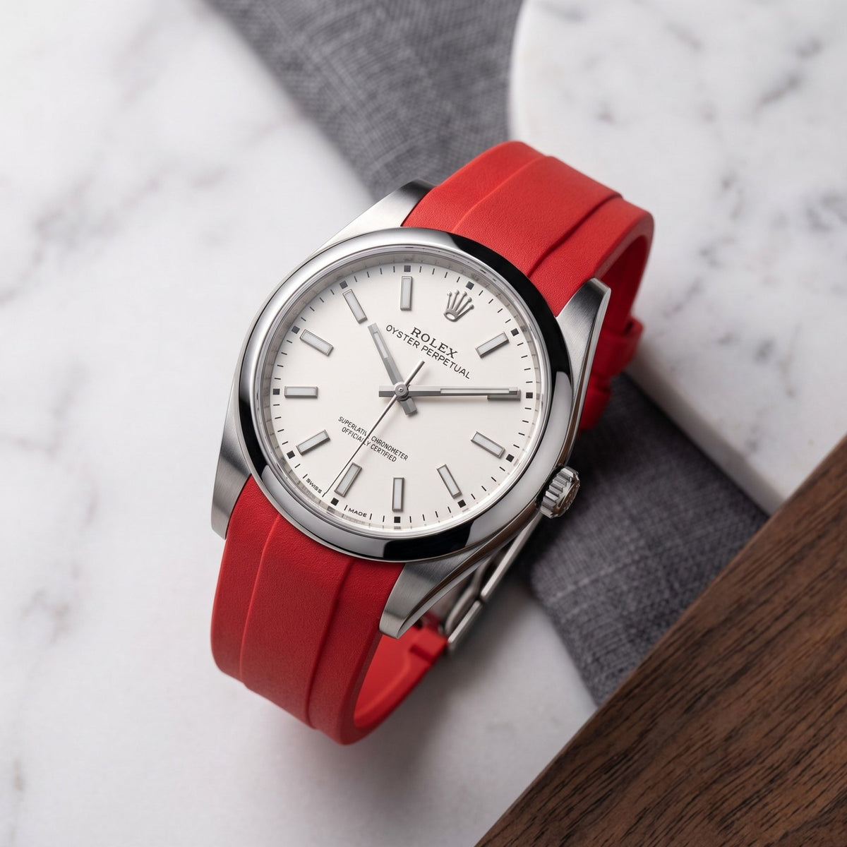 Deployant Rubber Strap - For Rolex Oyster Perpetual 39mm - Red - Helvetus