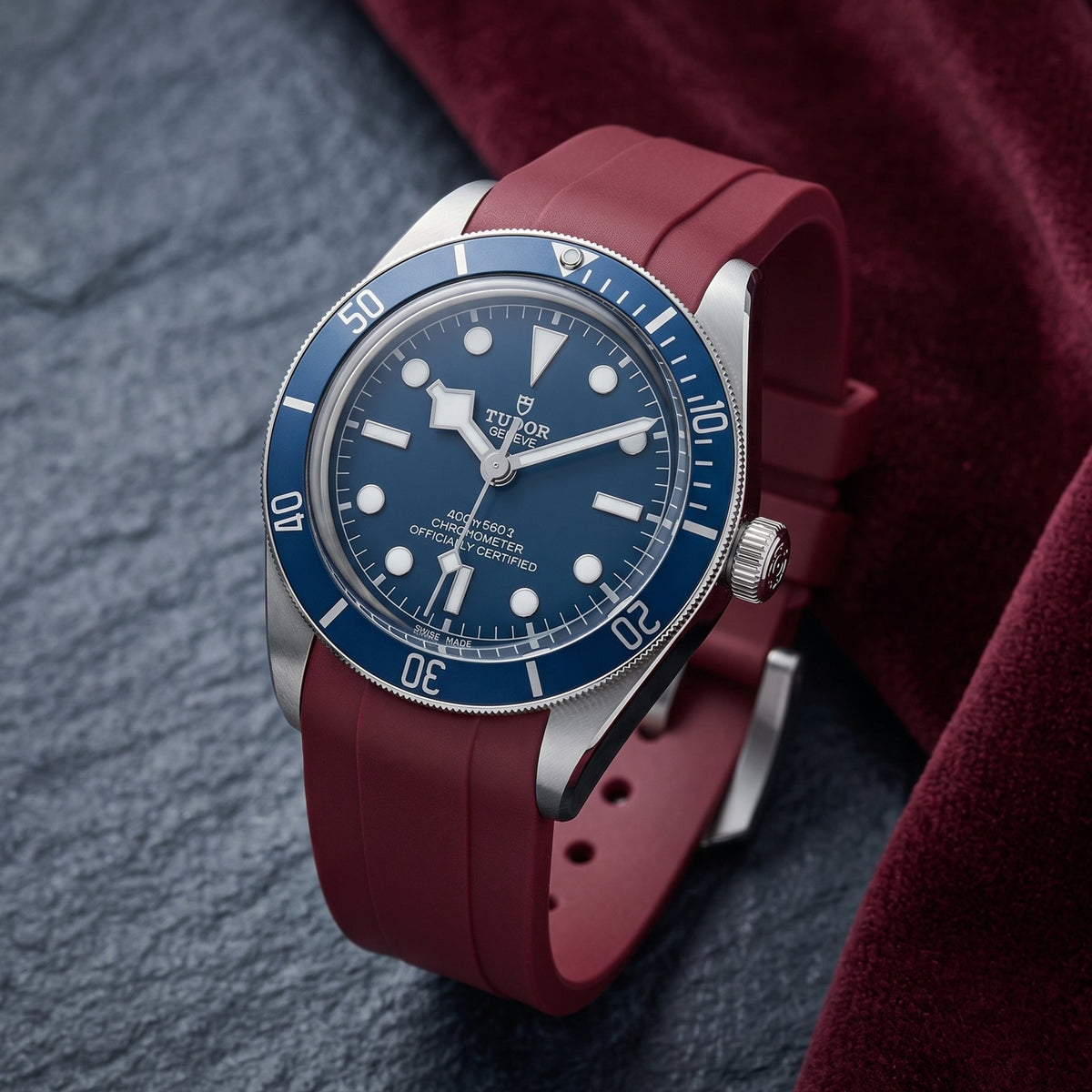 Rubber Strap - For all Tudor Black Bay Models - Bordeaux - Helvetus