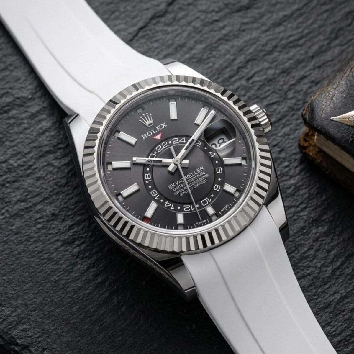 Rubber Strap - For Rolex Sky-Dweller - White - Helvetus