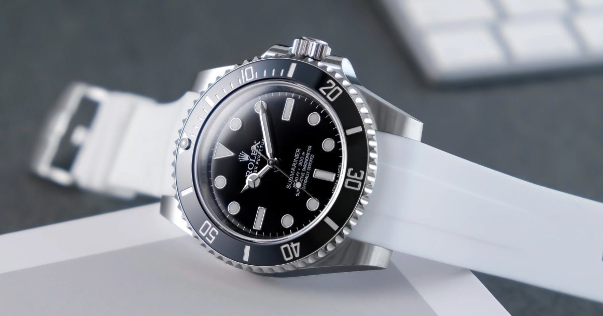 Curved End vs. Straight End Watch Straps: Which One Do You Need? - Helvetus
