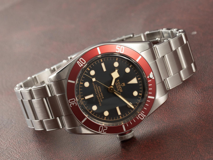 Tudor Black Bay 41 Burgundy 79230R Strap Guide and Best Picks - Helvetus