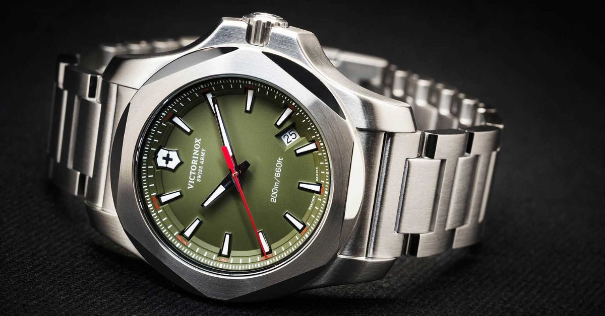 Victorinox INOX Strap Guide – Yes, It's Really 21mm - Helvetus
