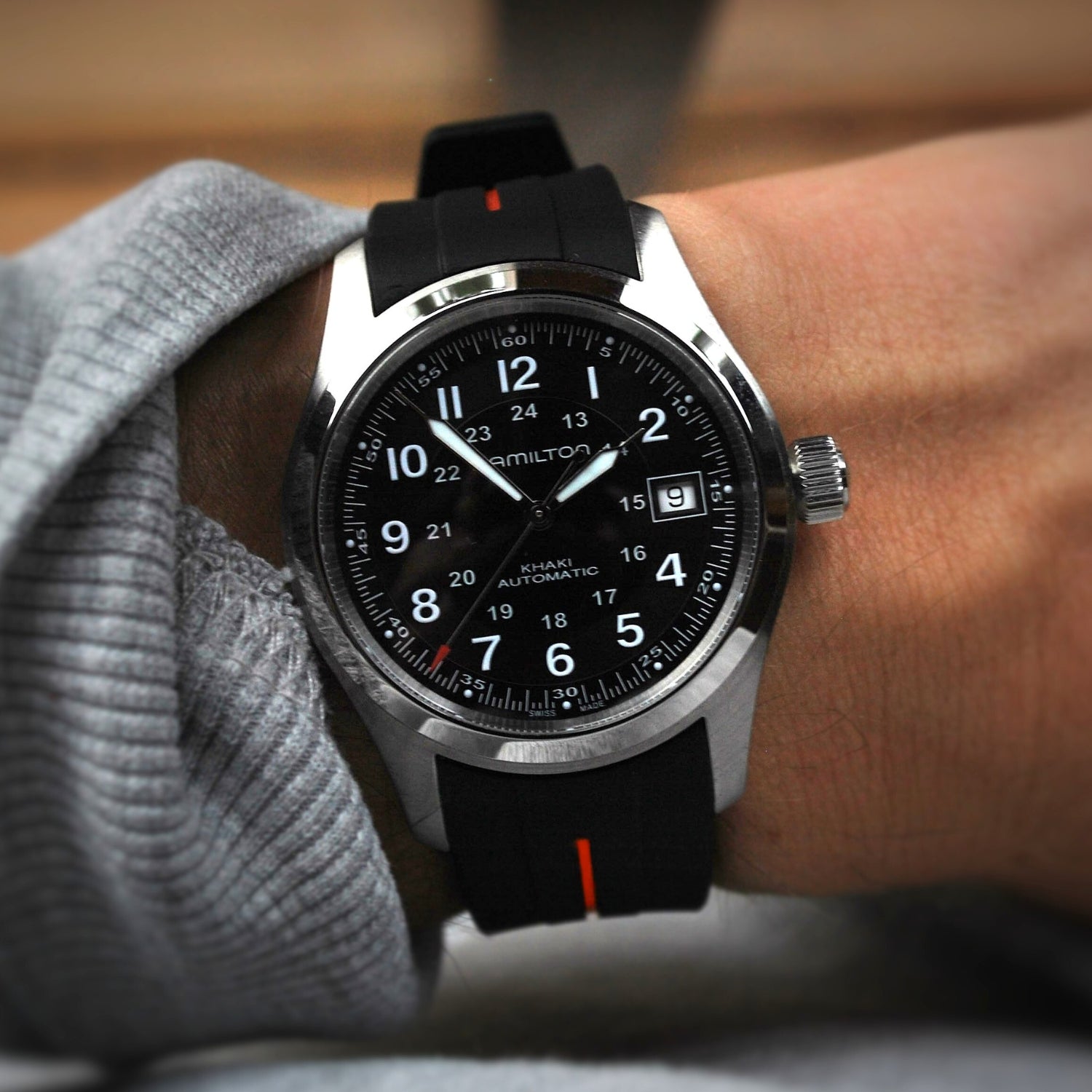 Rubber Strap – For Hamilton Khaki Field (38mm/40mm/42mm) - Black with Red LuxLine® - Helvetus